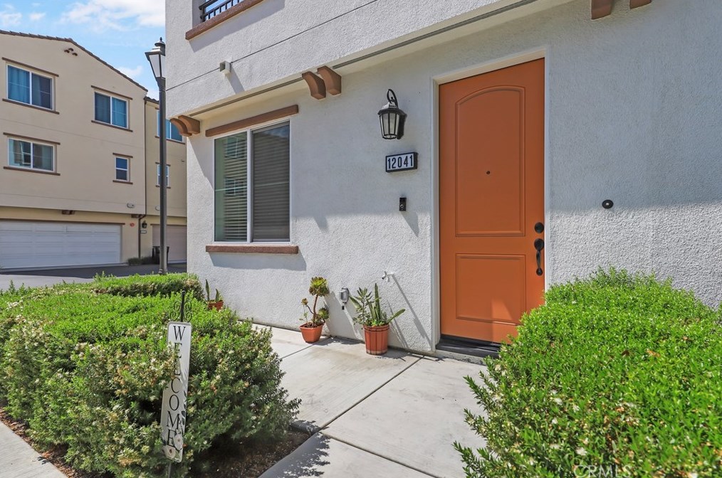 12041 Sproul St, Norwalk, CA 90650-2931