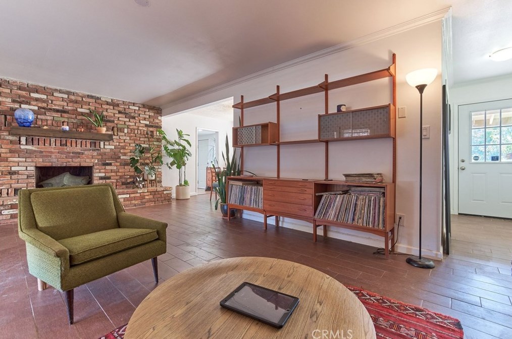 7870 Palm Ave, Yucca Valley CA 92284-4046 exterior