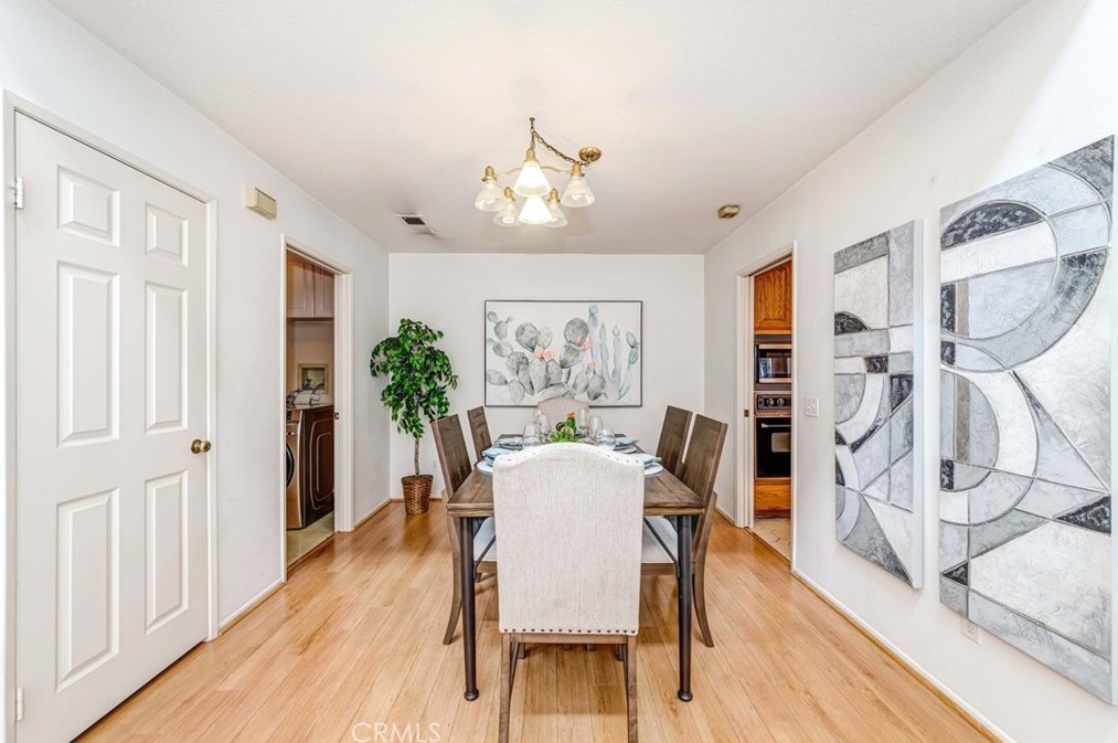 12155 Napoli Dr, Artesia CA  90703-2772 exterior