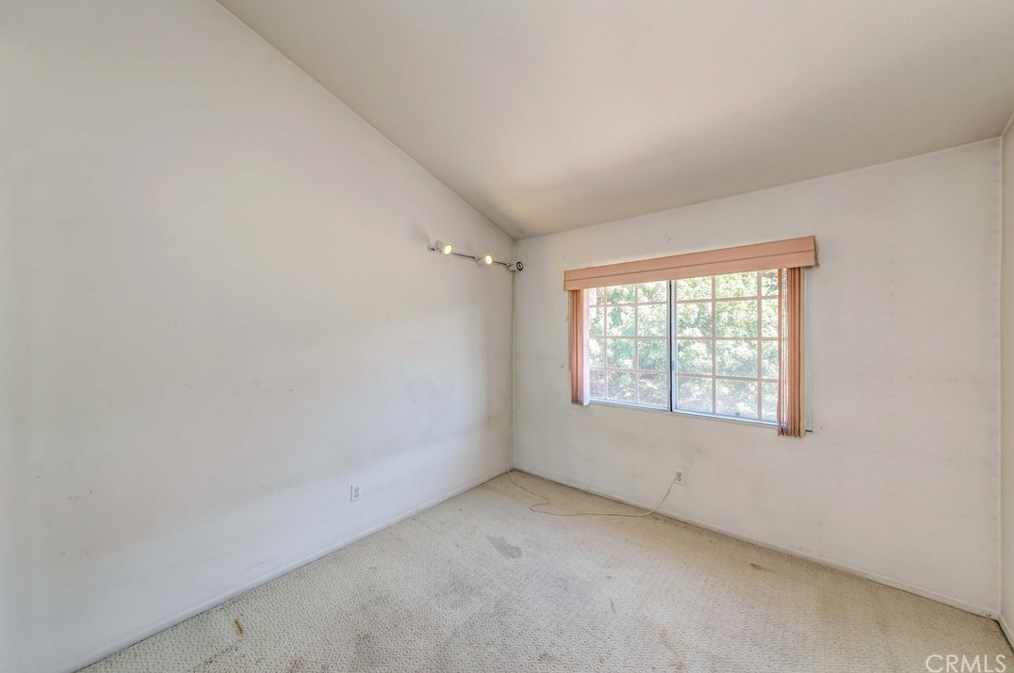 12155 Napoli Dr, Artesia CA  90703-2772 exterior