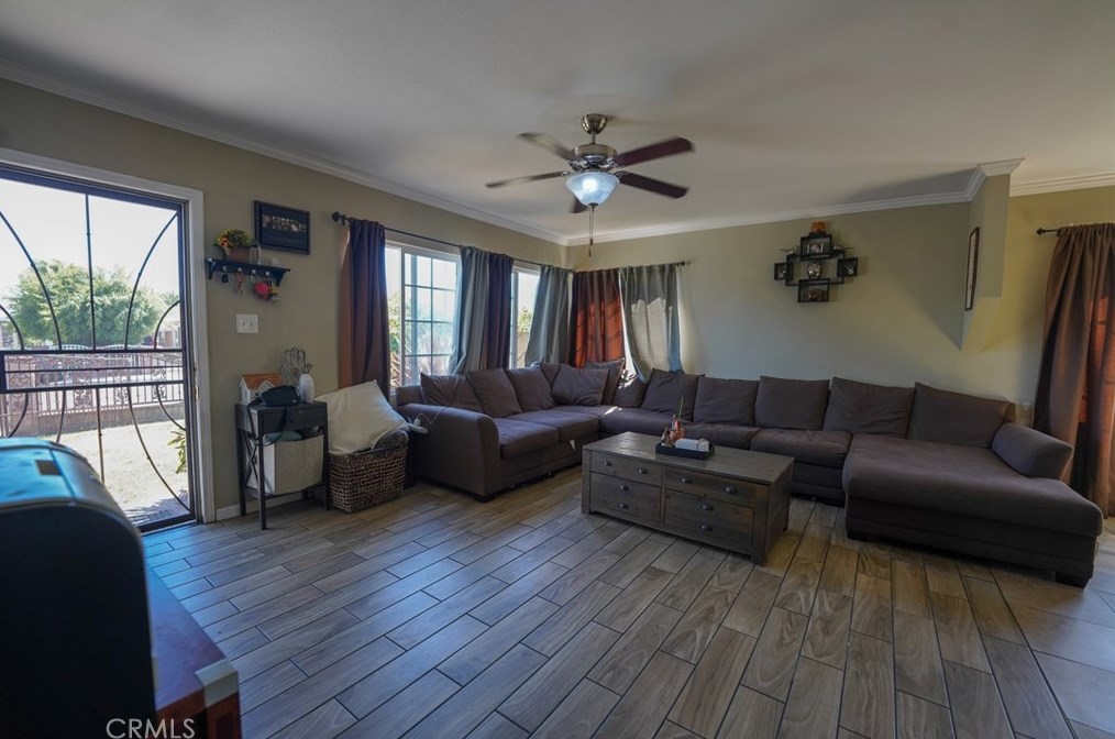 12131 160th St, Norwalk, CA 90650-7141