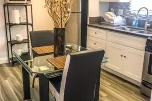 214 Walnut Ave, Huntington Beach, CA 92648 - Photo 8