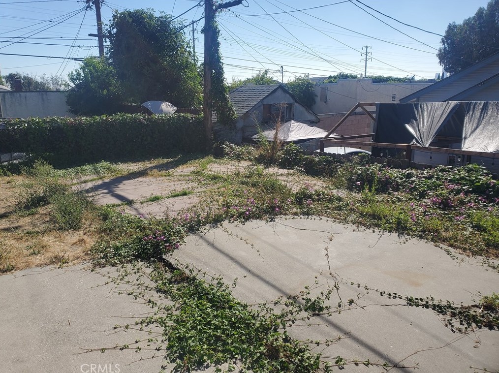 1019 Stone St, Los Angeles, CA 90063-2617