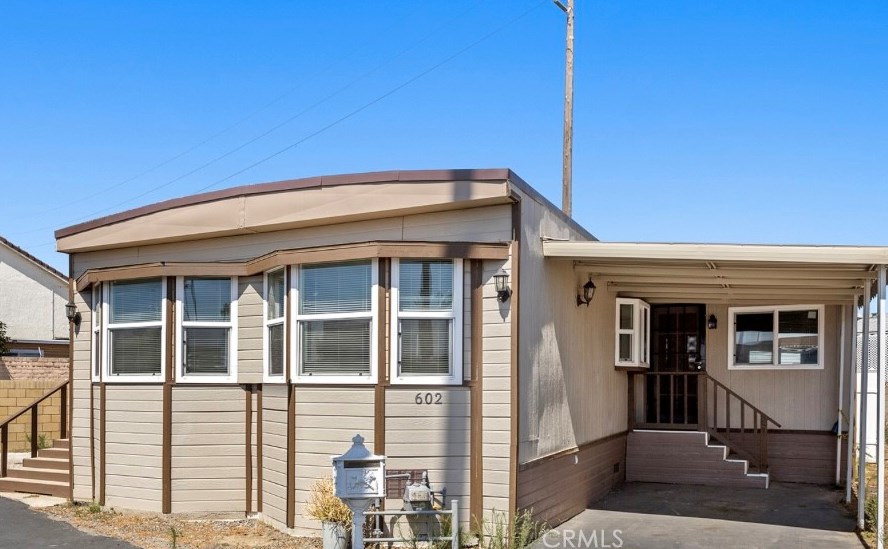 4117 W Mcfadden Ave #602, Santa Ana, CA 92704