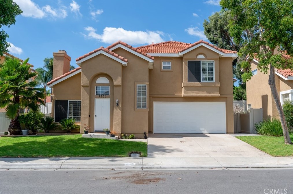 2205 Mira Monte St, Corona, CA 92879-7704