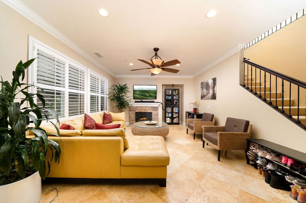 1328 Corte Maltera, Costa Mesa, CA 92626