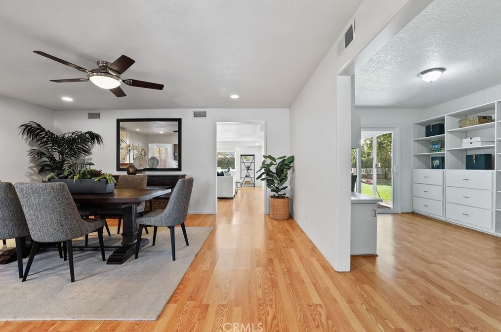 11702 Reagan St, Los Alamitos, CA 90720