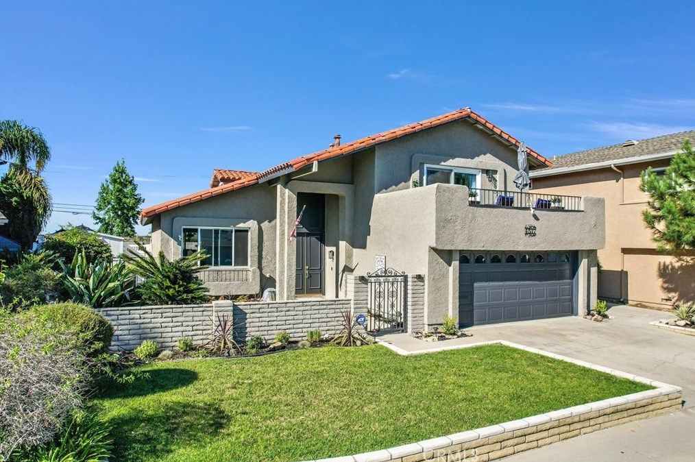 4517 Ironwood Ave, Seal Beach, CA 90740