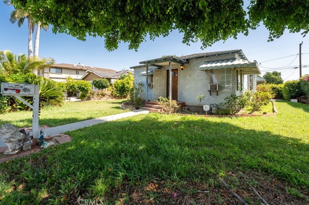 6112 Homewood Ave, Buena Park, CA 90621