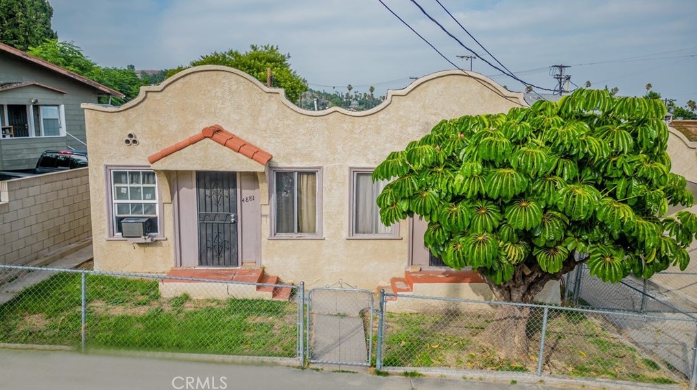 4881 Hillsdale Dr, Los Angeles, CA 90032-1558