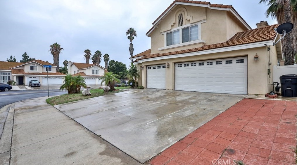 13171 Malibu Ct, Moreno Valley, CA 92553-7885