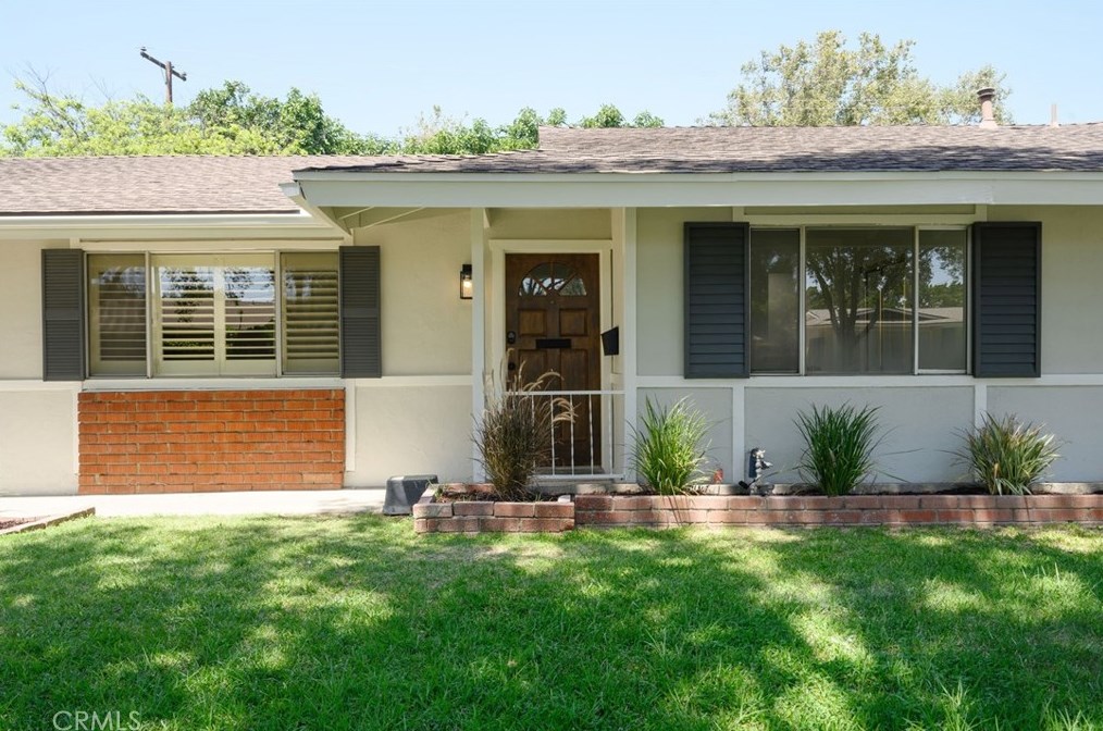 1037 Harrison Ct, Upland, CA 91786