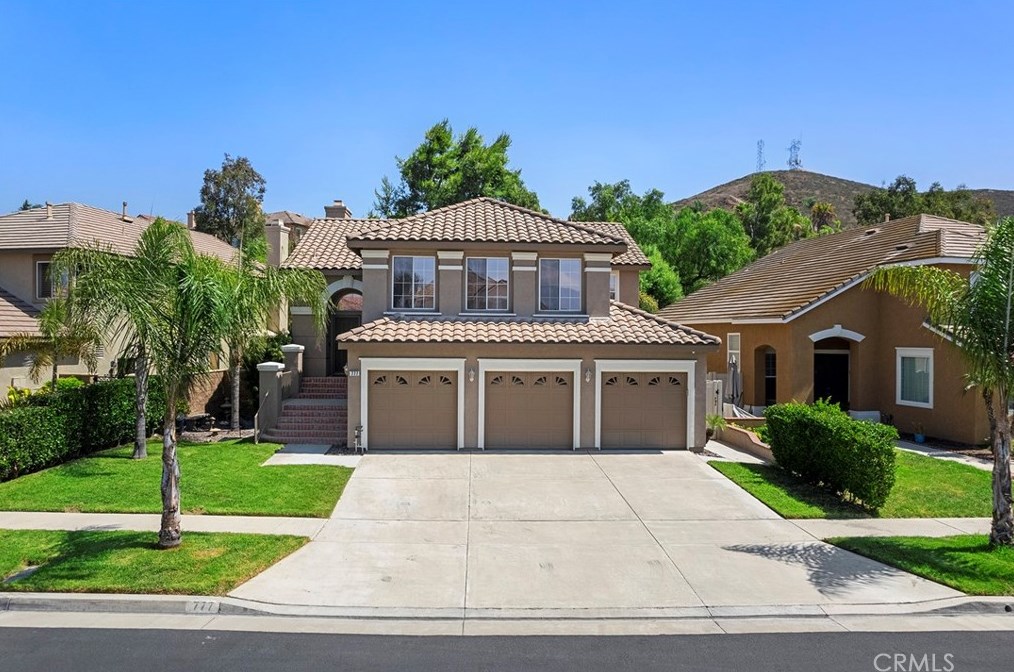 777 Temescal St, Corona, CA 92879-2052