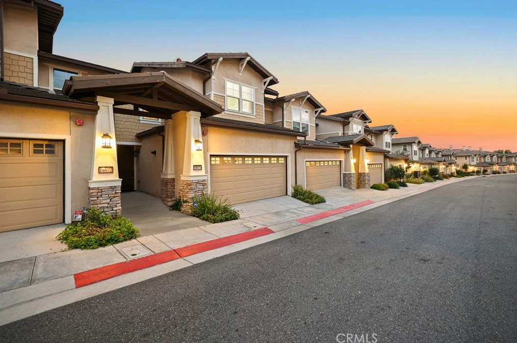 18670 Clubhouse Dr, Yorba Linda, CA 92886-7057