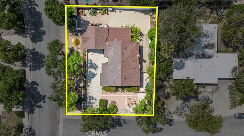 1647 Akron Pl, Claremont, CA 91711-3106