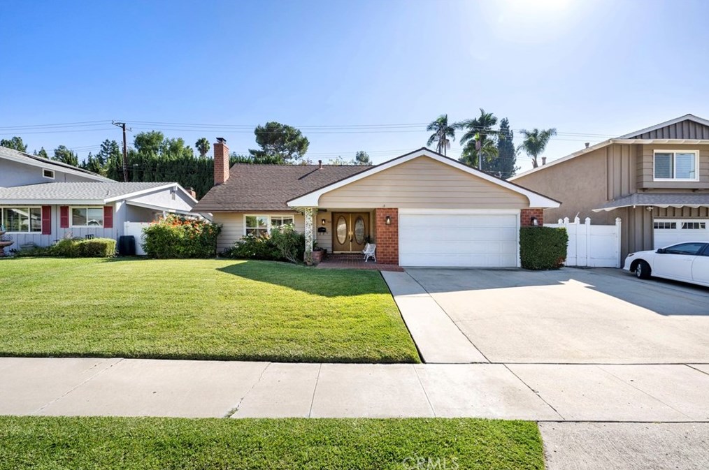 500 Montwood Ave, La Habra, CA 90631-7413