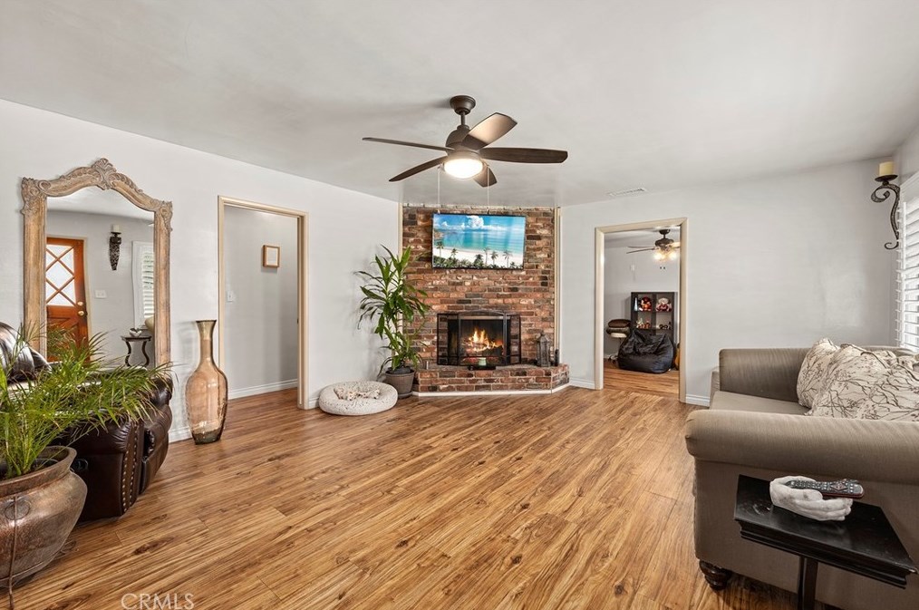 11702 Glenworth St, Santa Fe Springs, CA 90670