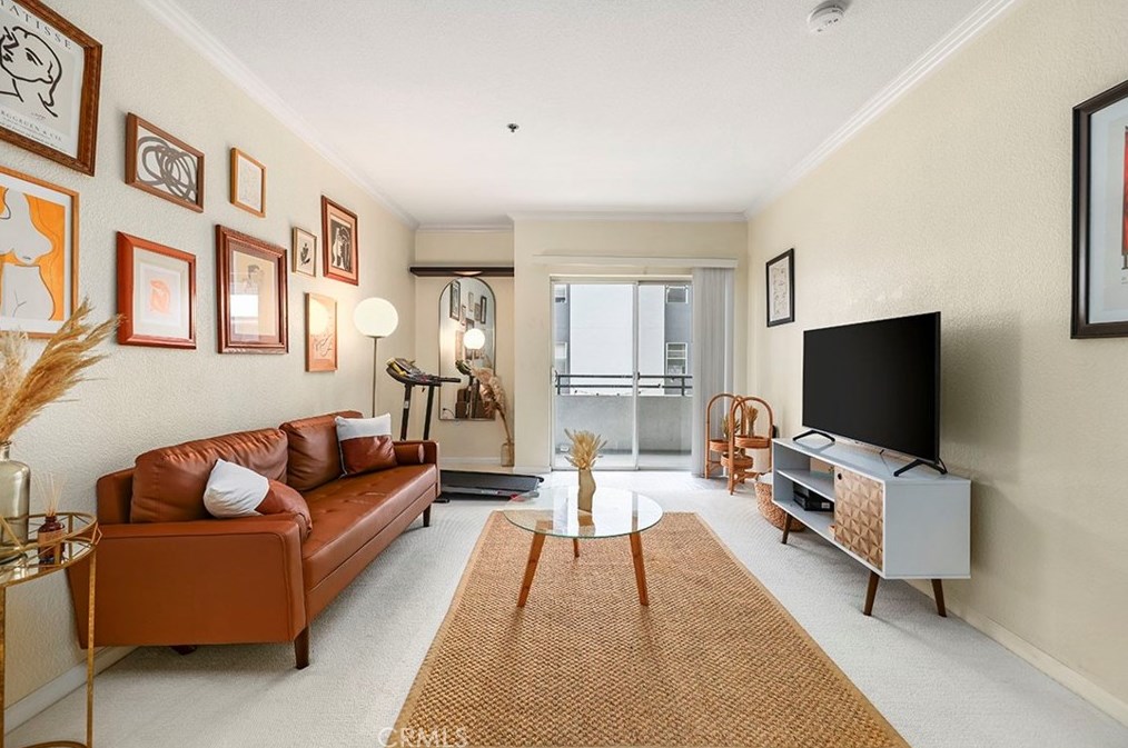 838 Pine Ave #215, Long Beach, CA 90813