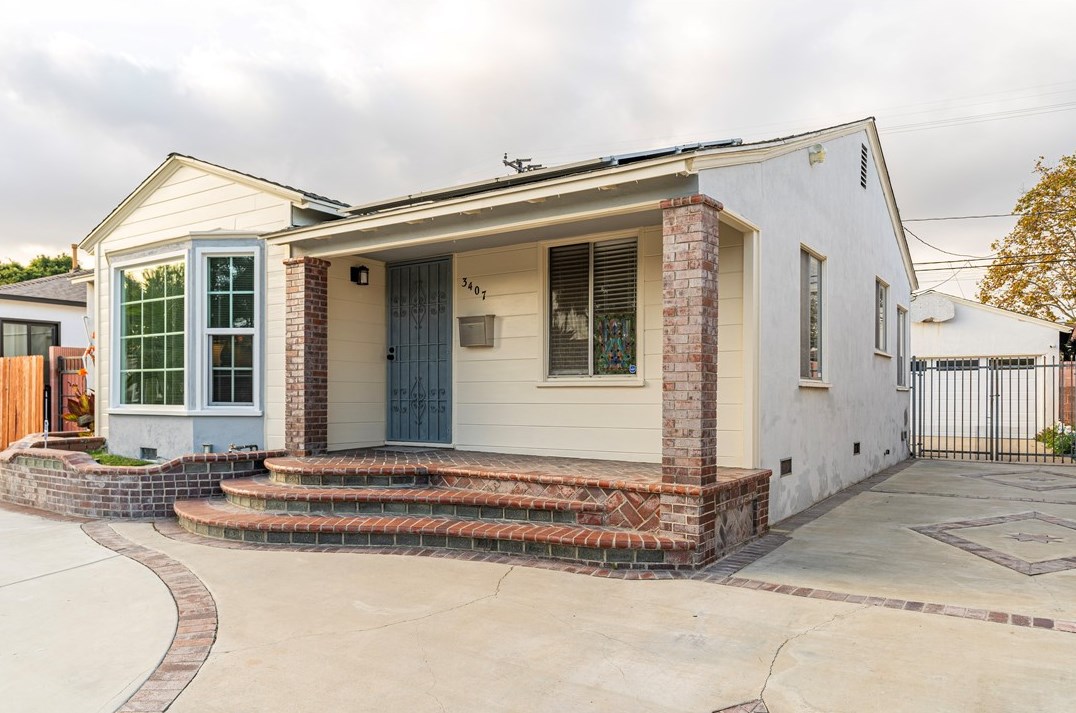 3407 Centralia St, Lakewood, CA 90712