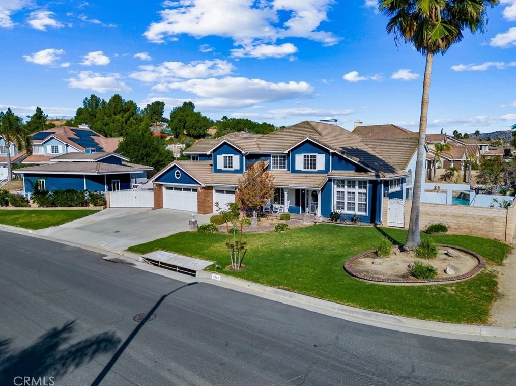 2303 Pacer Dr, Norco, CA 92860