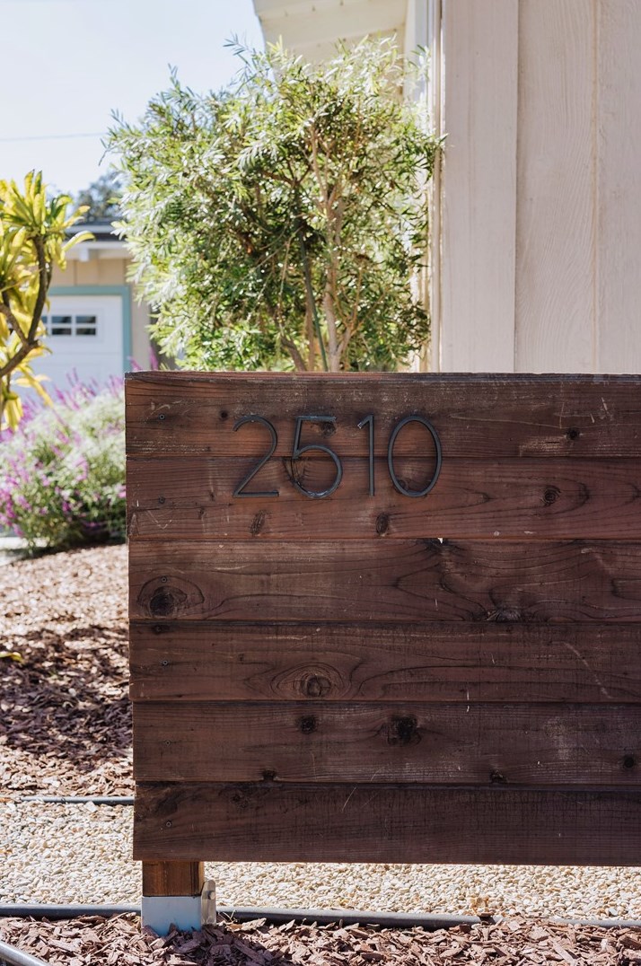 2510 Larchmont Ave, Santa Ana CA  92706-2019 exterior
