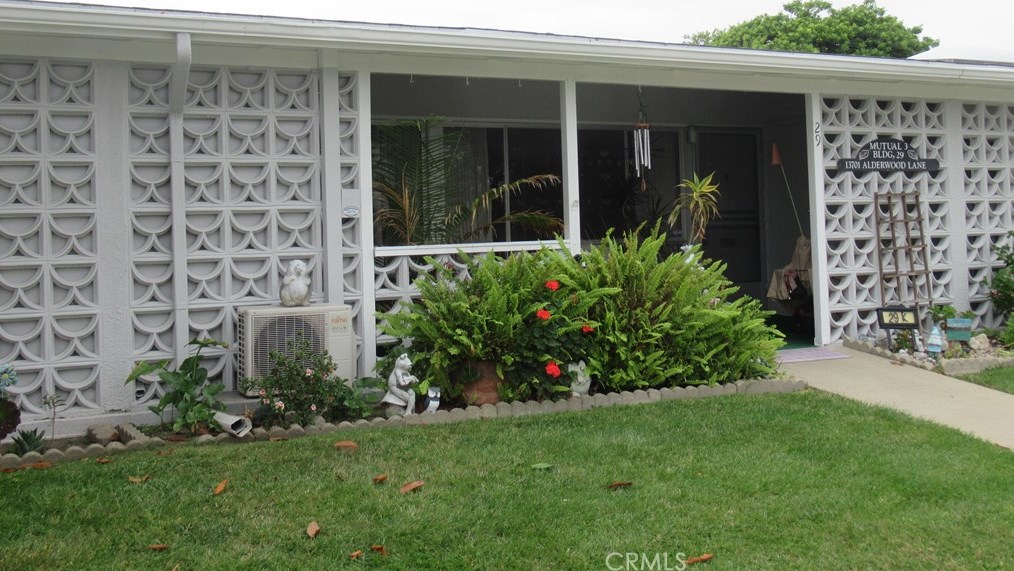 13701 Alderwood Ln 3-29k, Seal Beach, CA 90740