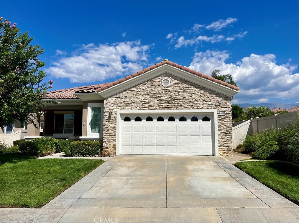 848 Westchester Rd, Beaumont, CA 92223