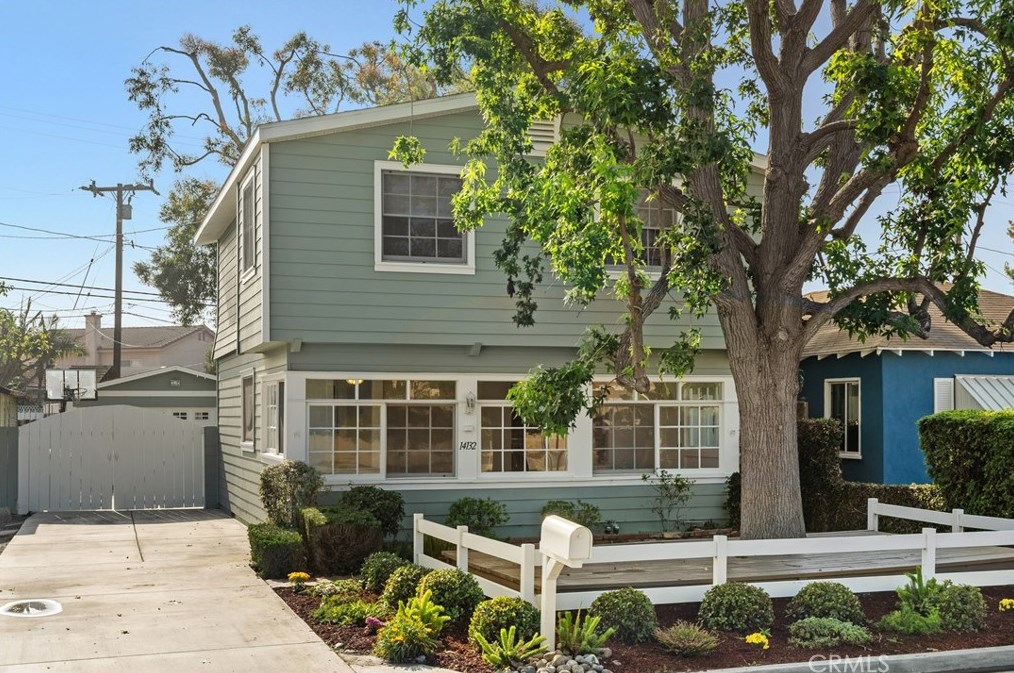 14132 Rancho Rd, Westminster, CA 92683