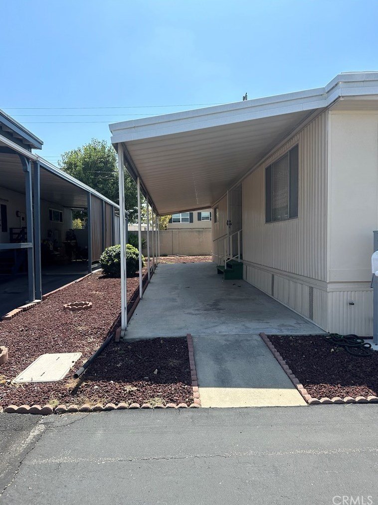 1201 W Valencia Dr #12, Fullerton, CA 92833