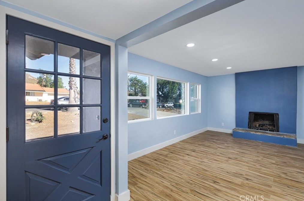 5627 Sharon Way, Riverside, CA 92509