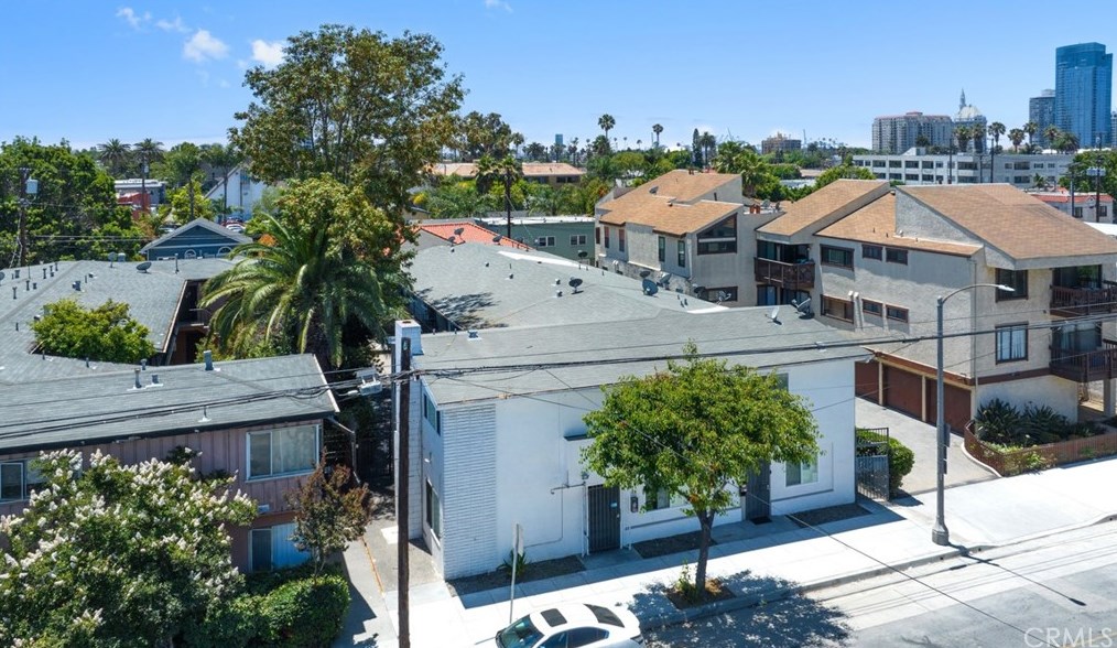 1244 E 4th St, Long Beach, CA 90802