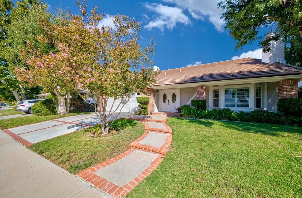 29039 Woodcreek Ct, Calabasas, CA 91301-1626