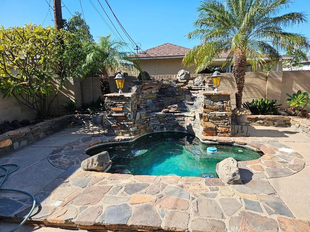 4323 Radnor Ave, Lakewood, CA 90713