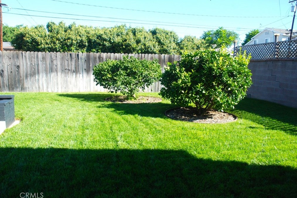 2429 Eckleson St, Lakewood, CA 90712