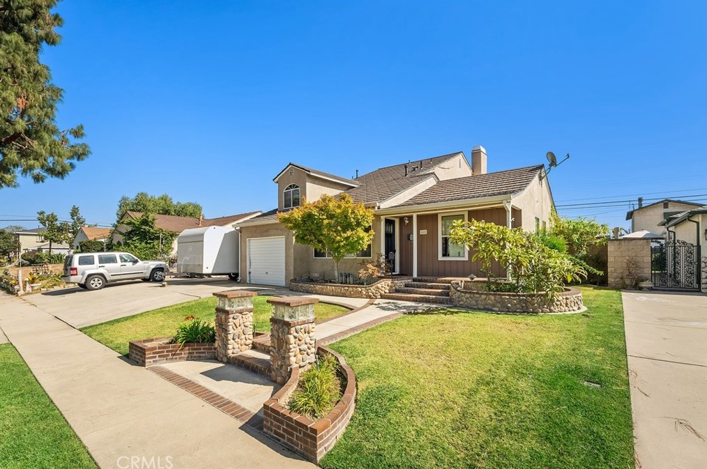 5428 Premiere Ave, Lakewood, CA 90712