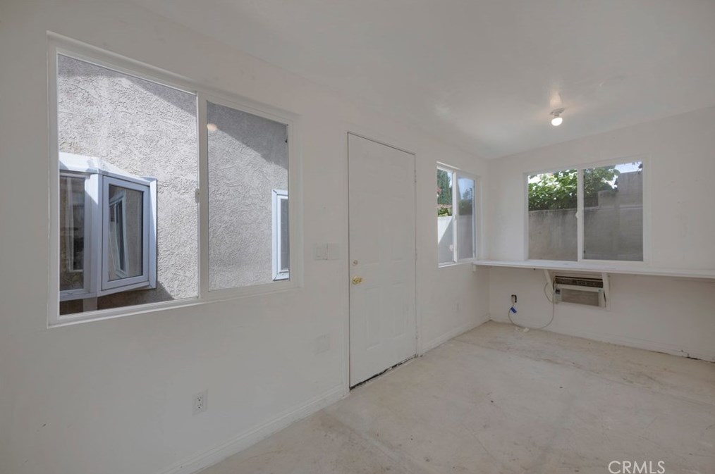 4616 Golden Ridge Dr, Corona CA  92880-9412 exterior