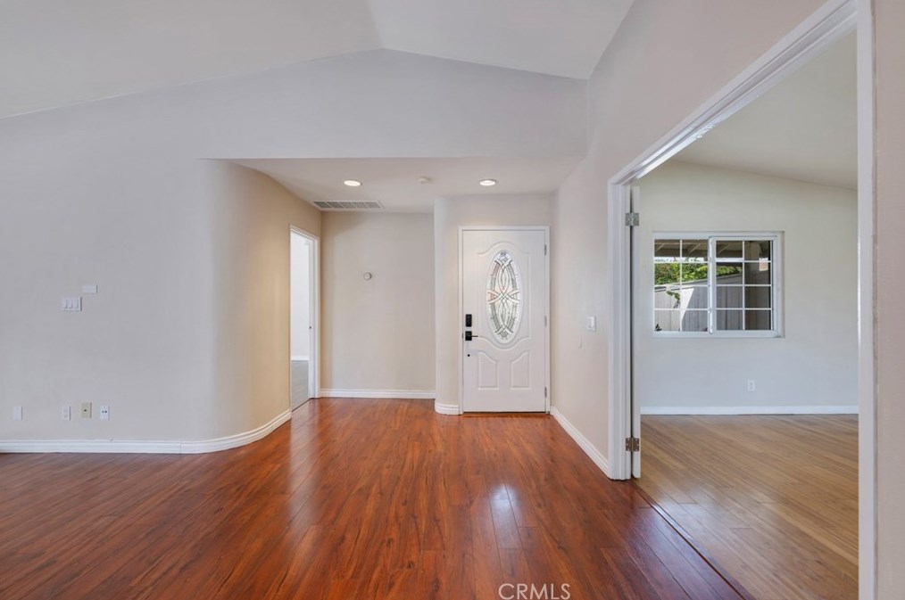4616 Golden Ridge Dr, Corona CA  92880-9412 exterior
