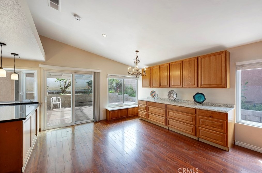 4616 Golden Ridge Dr, Corona CA  92880-9412 exterior