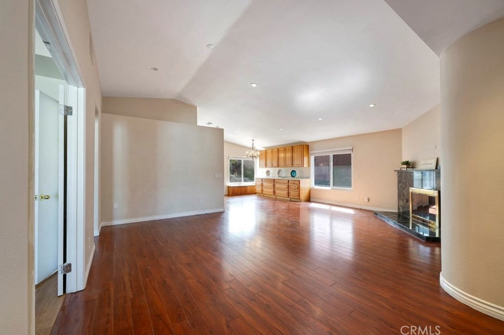 4616 Golden Ridge Dr, Corona CA  92880-9412 exterior