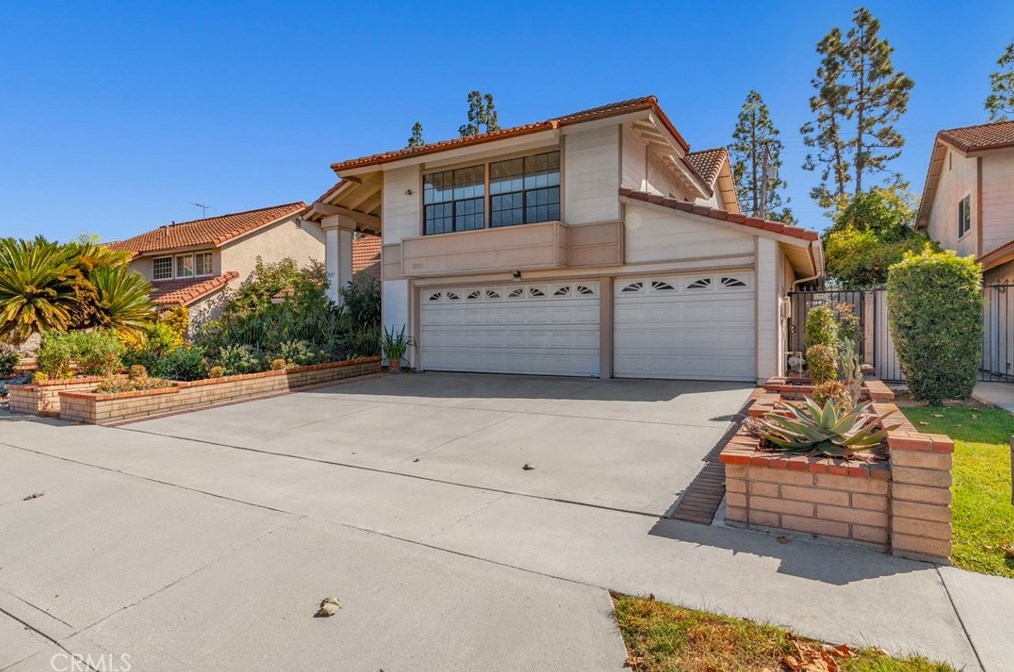 12526 Inglenook Ln, Artesia, CA 90703