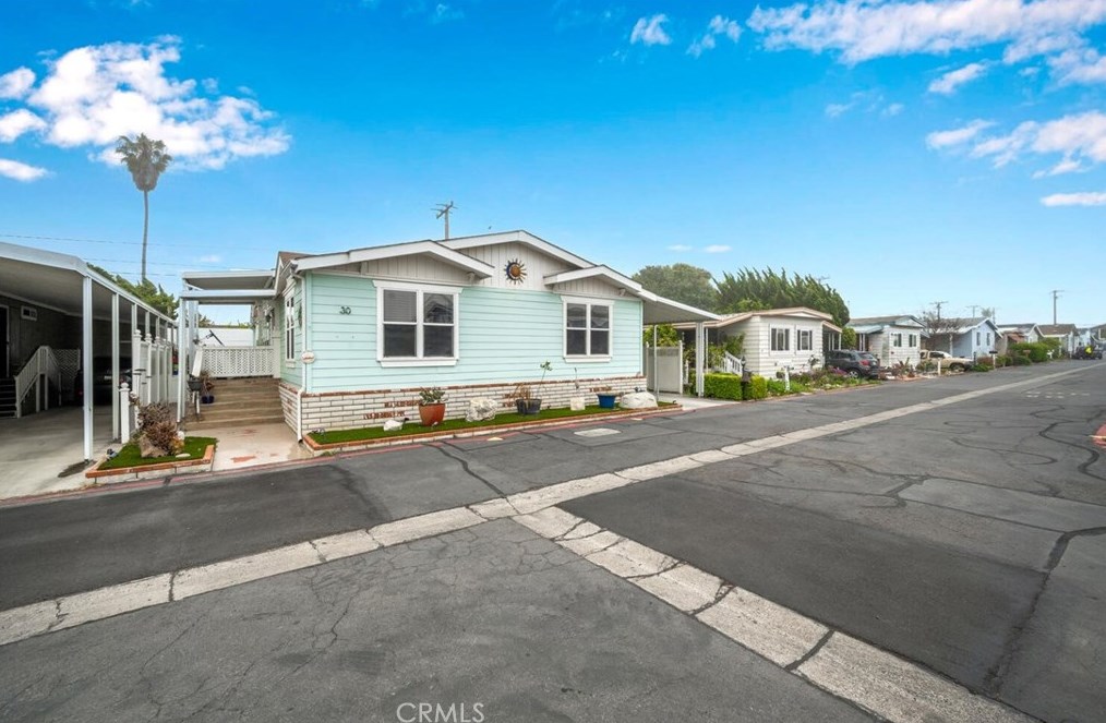 16444 Bolsa Chica St #30, Huntington Beach, CA 92649