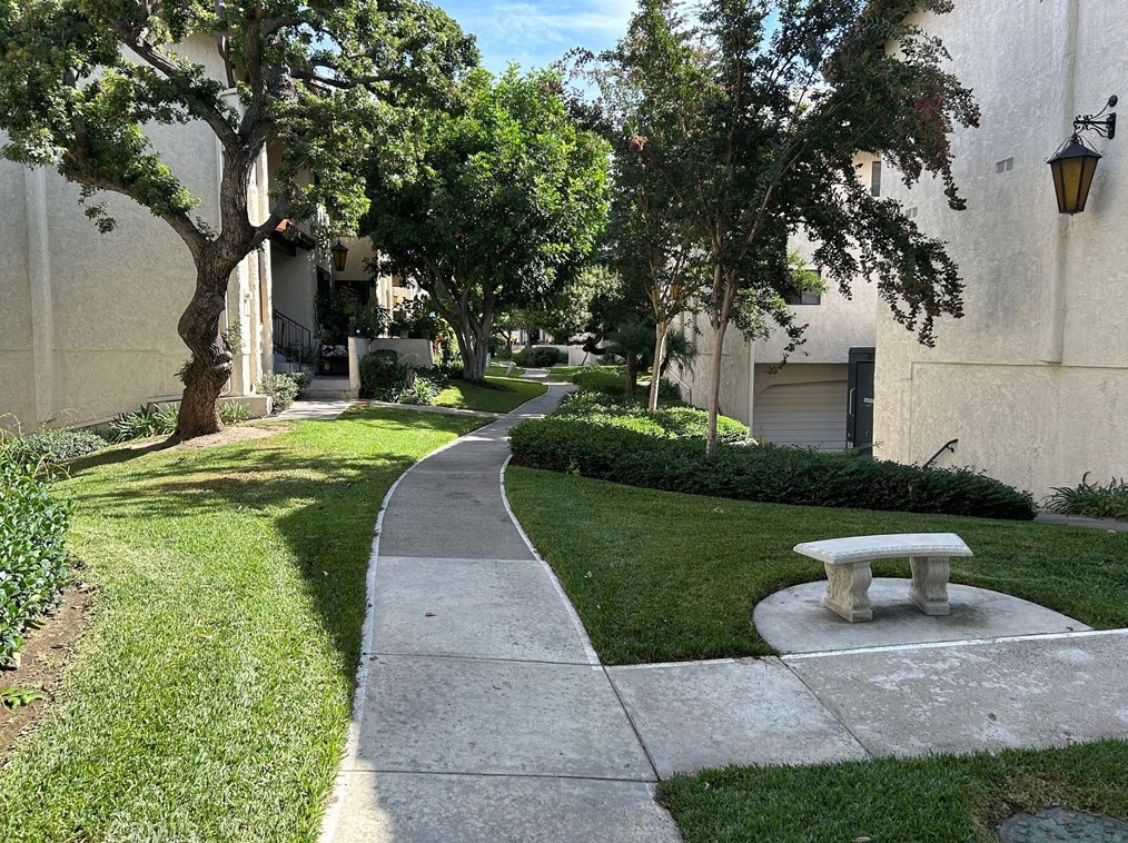 400 S Flower St #29, Orange, CA 92868