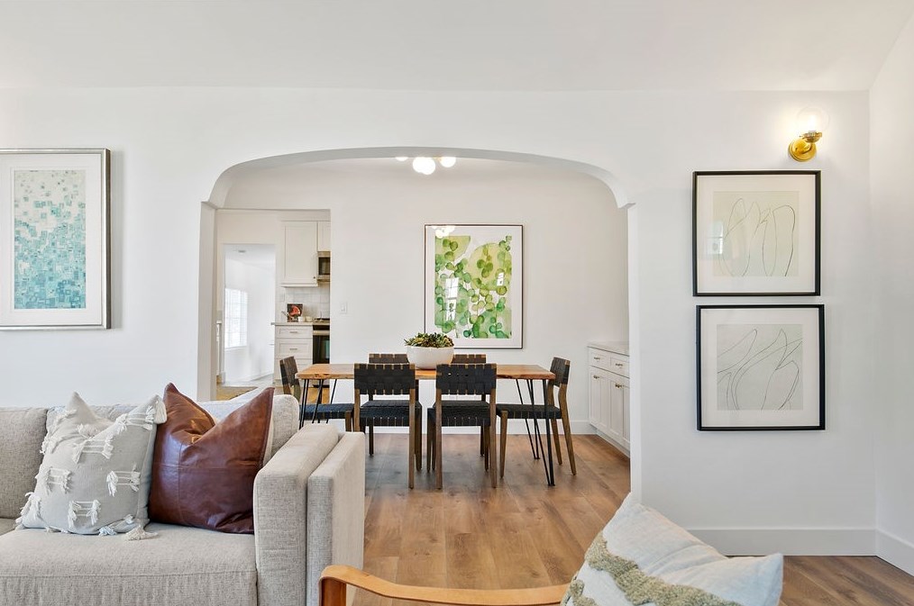 2202 75th St, Los Angeles CA  90043-5326 exterior