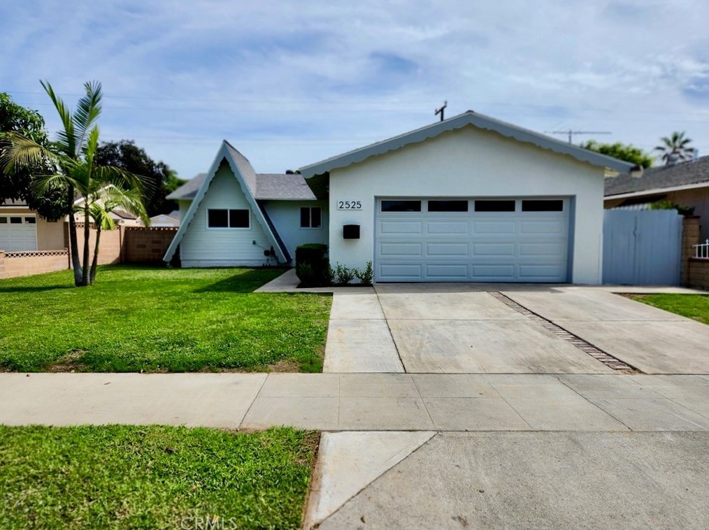 2525 S Raitt St, Santa Ana, CA 92704