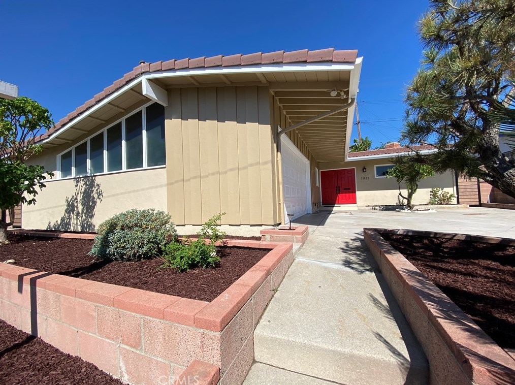 1971 S Sunrise Dr, Monterey Park, CA 91754