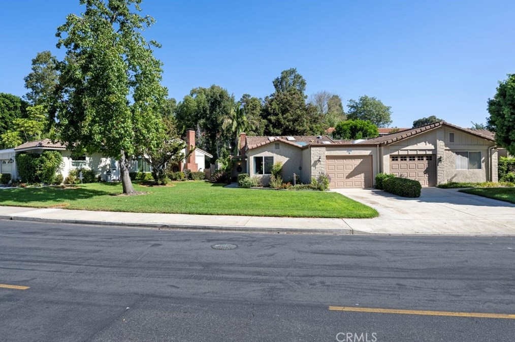 3255 San Amadeo, Laguna Beach, CA 92637-2994