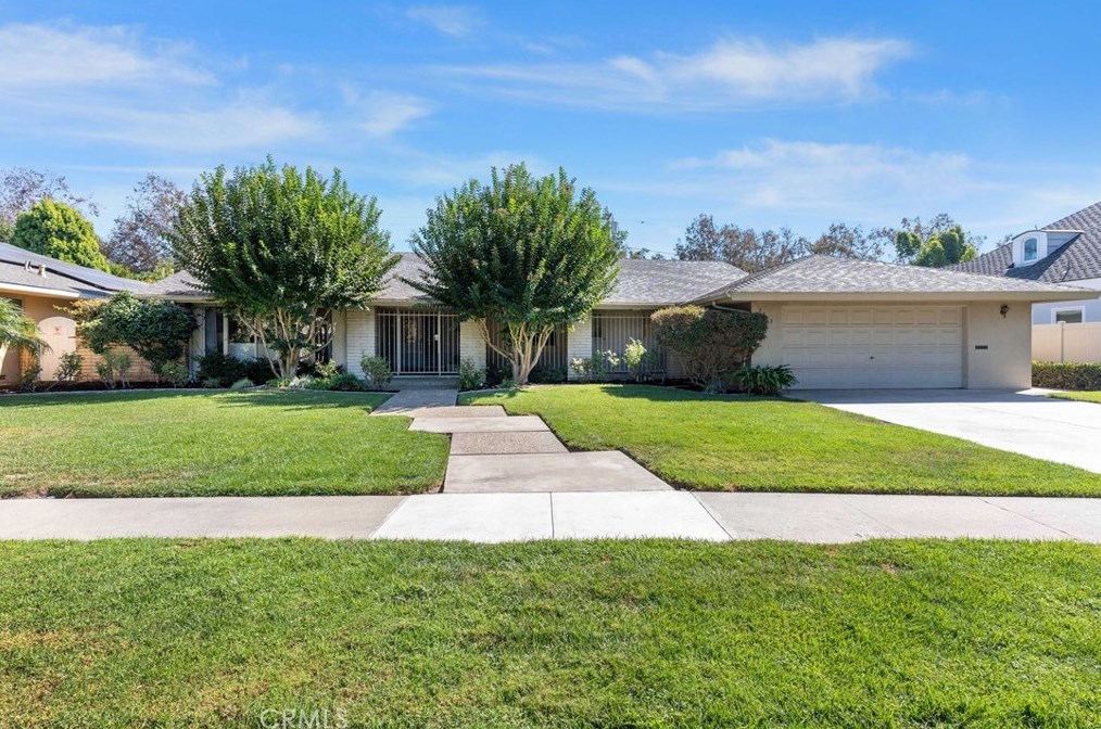 2117 N Westwood Ave, Santa Ana, CA 92706