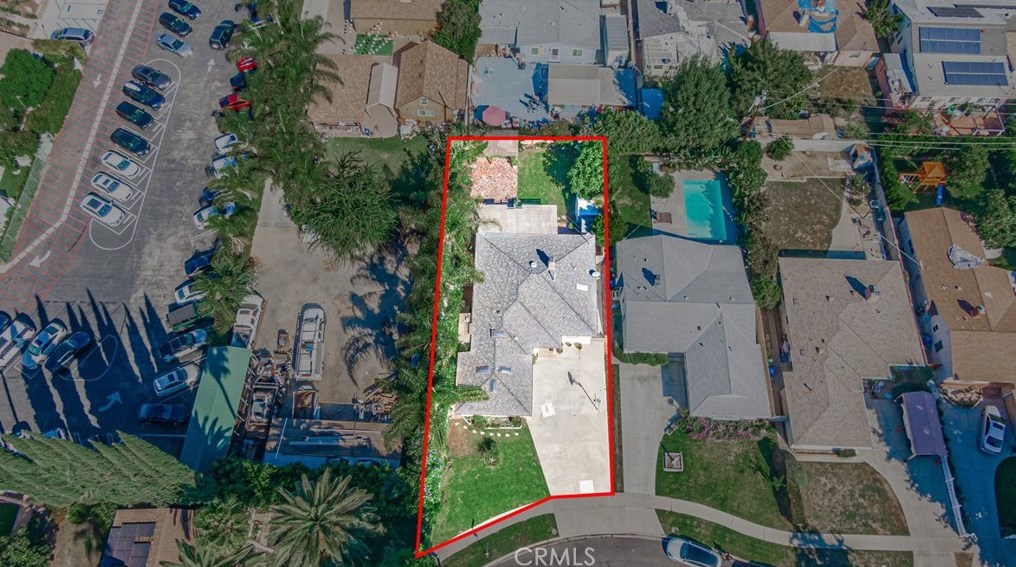 18031 Welby Way, Los Angeles CA  91335-5642 exterior