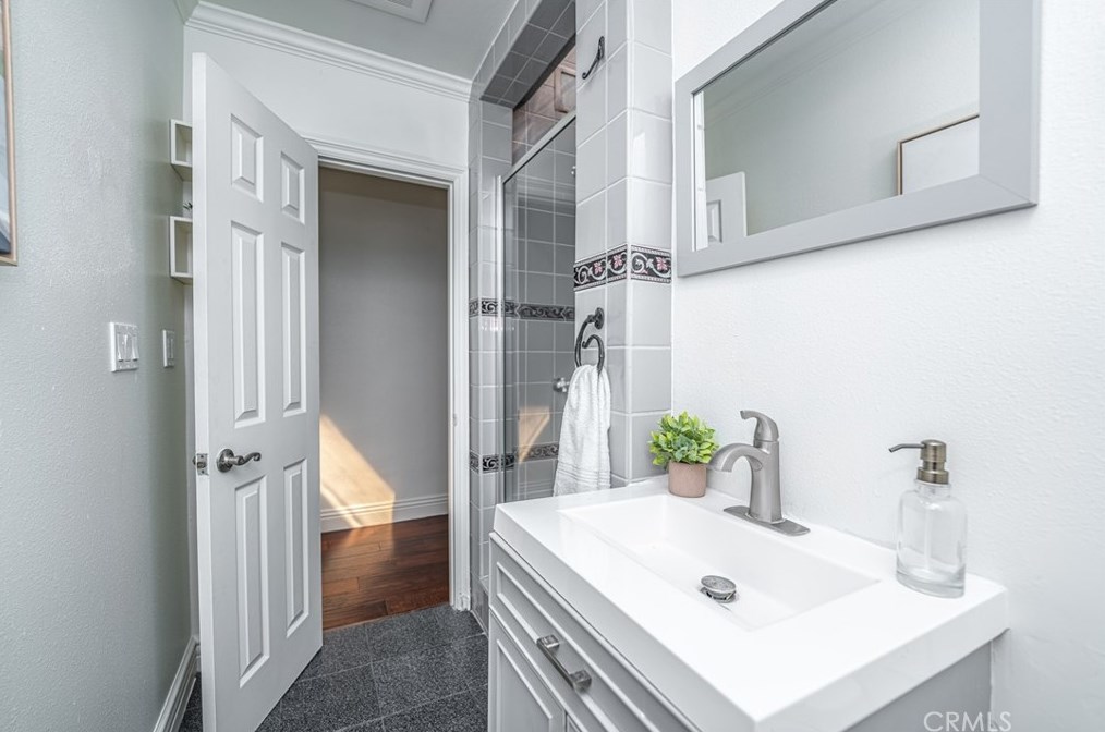 18031 Welby Way, Los Angeles CA  91335-5642 exterior