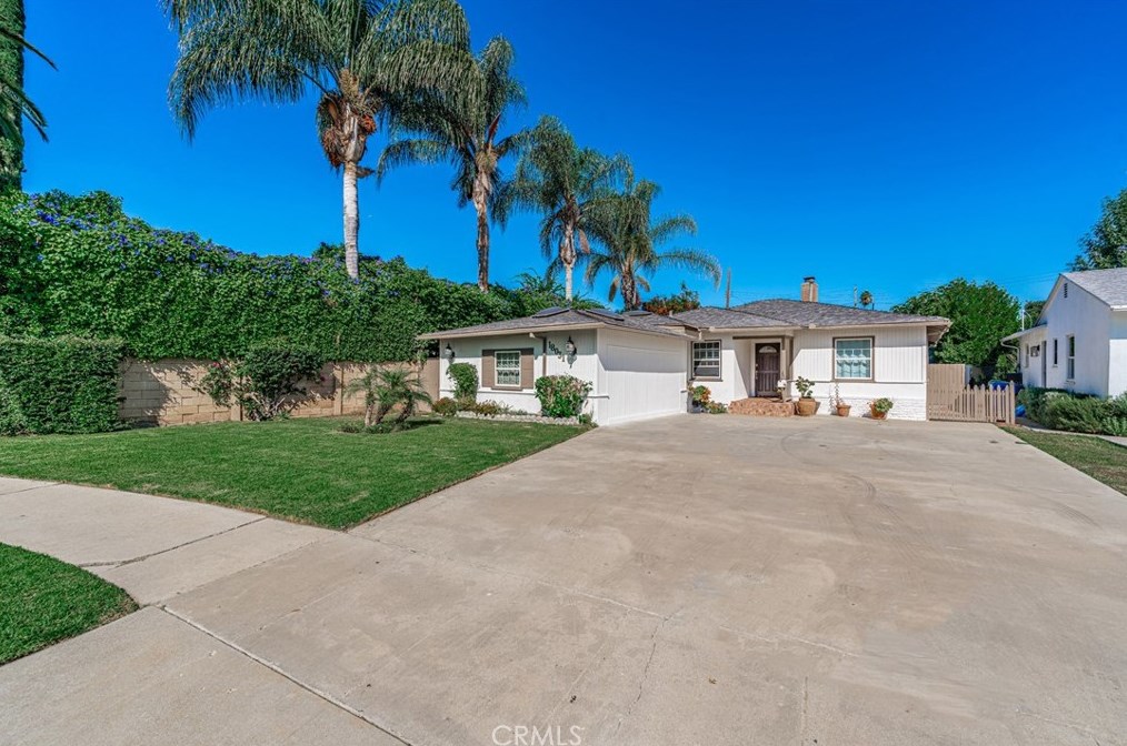 18031 Welby Way, Los Angeles CA  91335-5642 exterior